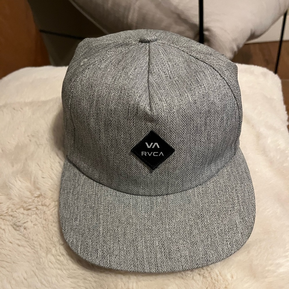 Rvca SnapBack Hat NWOT
